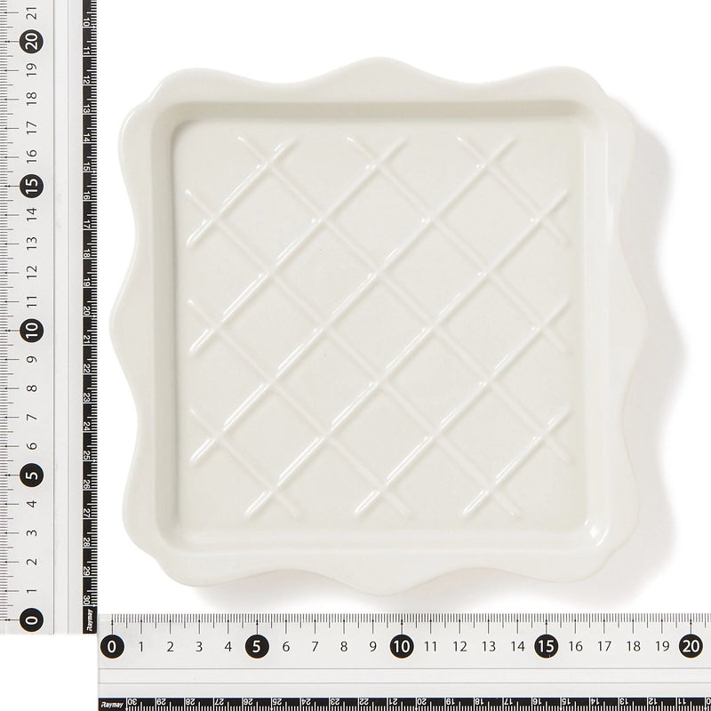 Francfranc Frill Toast Plate - Ivory 日本Francfranc陶瓷华夫饼餐盘 - 象牙色