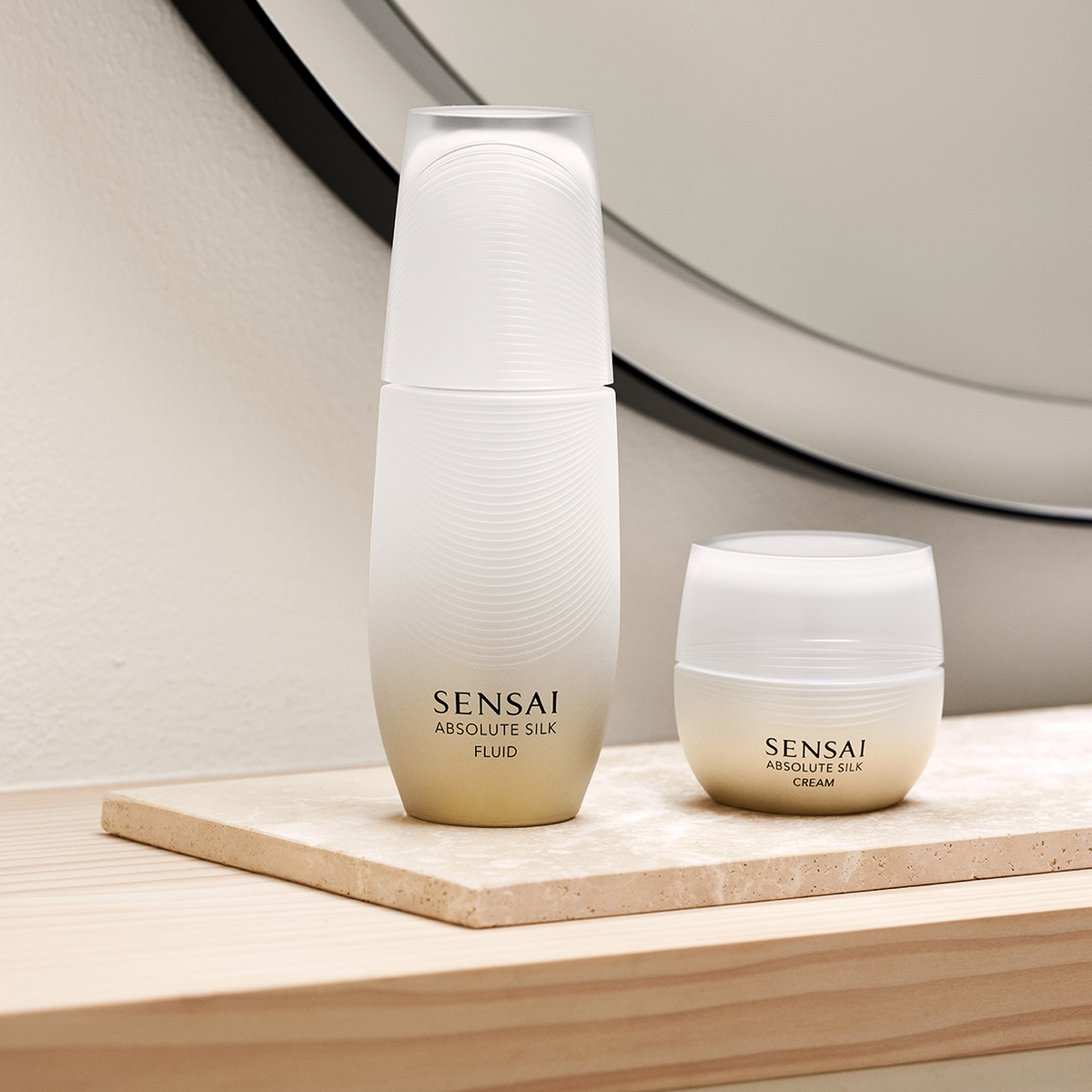 SENSAI Absolute Silk Fluid 森赛丝璨澄光系列丝光溢彩丝璨澄光乳液 SENSAI Absolute Silk Fluid 森赛丝璨澄光系列丝光溢彩丝璨澄光乳液