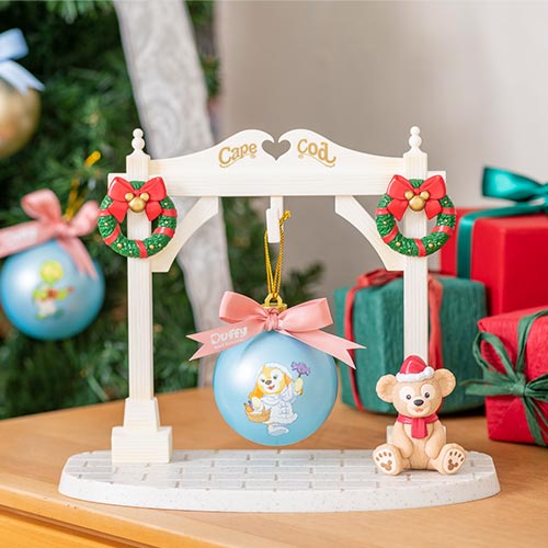 TOKYO Duffy & Friends White Winter Time Wonder Ornaments Display Frame 东京迪士尼 达菲和他的朋友们 白色冬日奇迹系列 圣诞树装饰球展示架