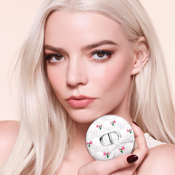 Dior Forever Cushion Case – White Floral Bow Limited Edition (Case Only) 日本限定 Dior Forever 白色花卉蝴蝶结限定气垫盒 (仅气垫盒)