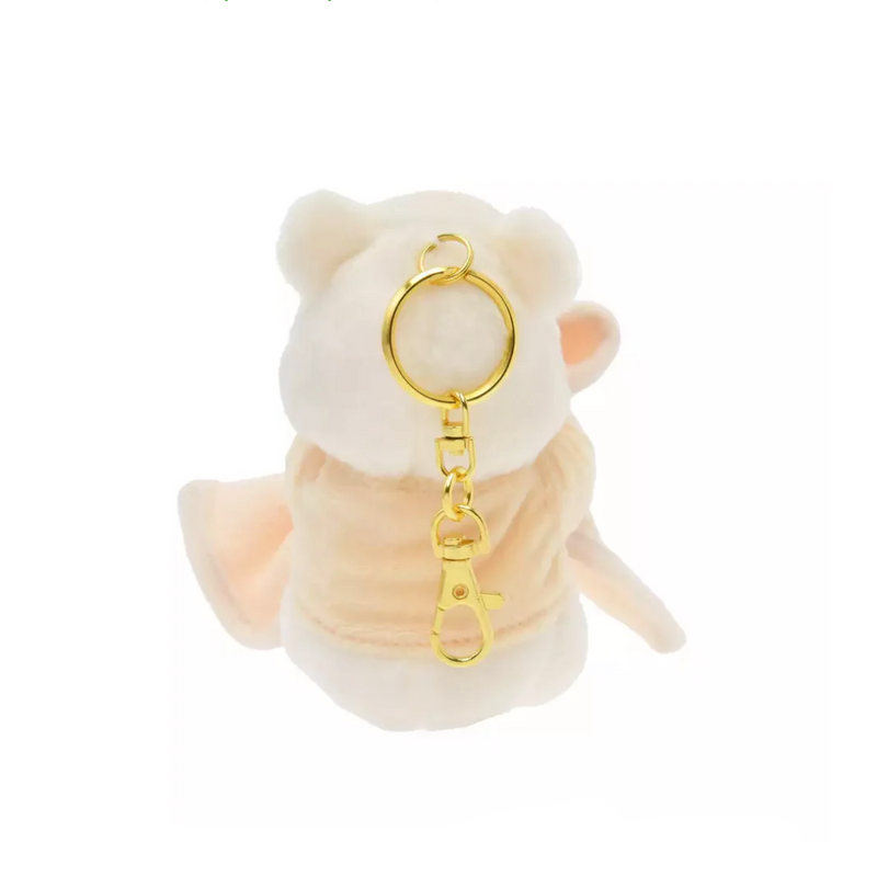 Tokyo White Pooh Hugging Warm Blanker Plush Keychain 东京迪士尼 小熊维尼白色毛绒抱被公仔钥匙圈